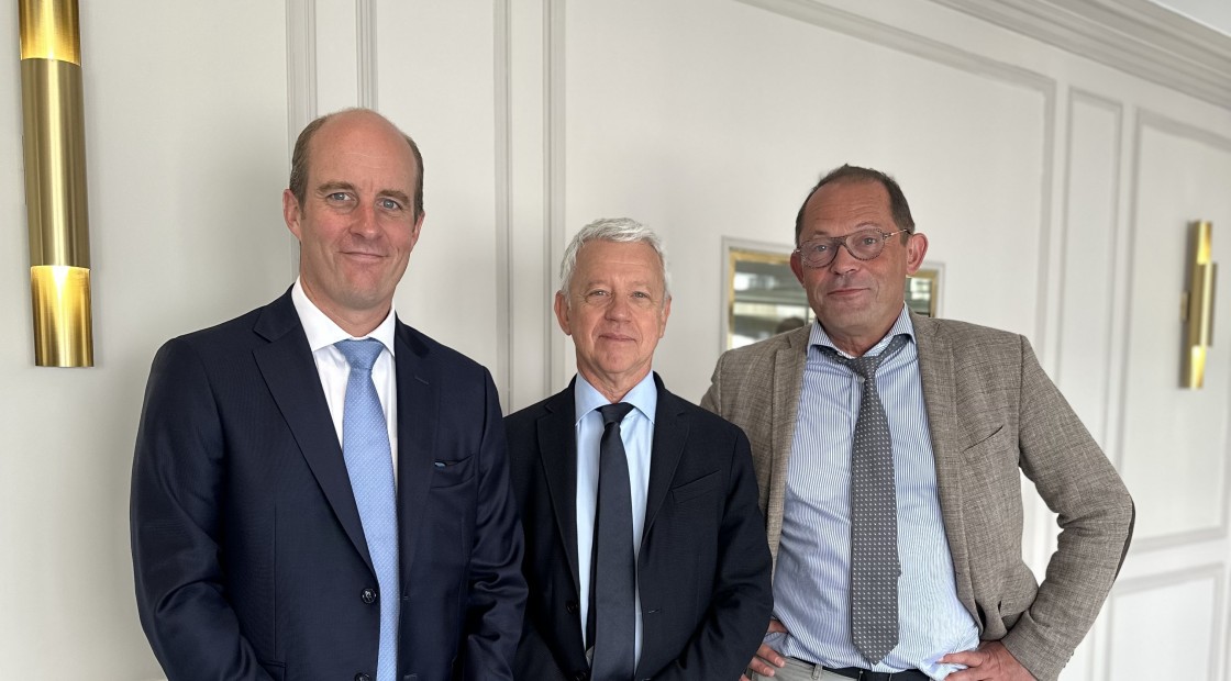 Revue de marché 2025